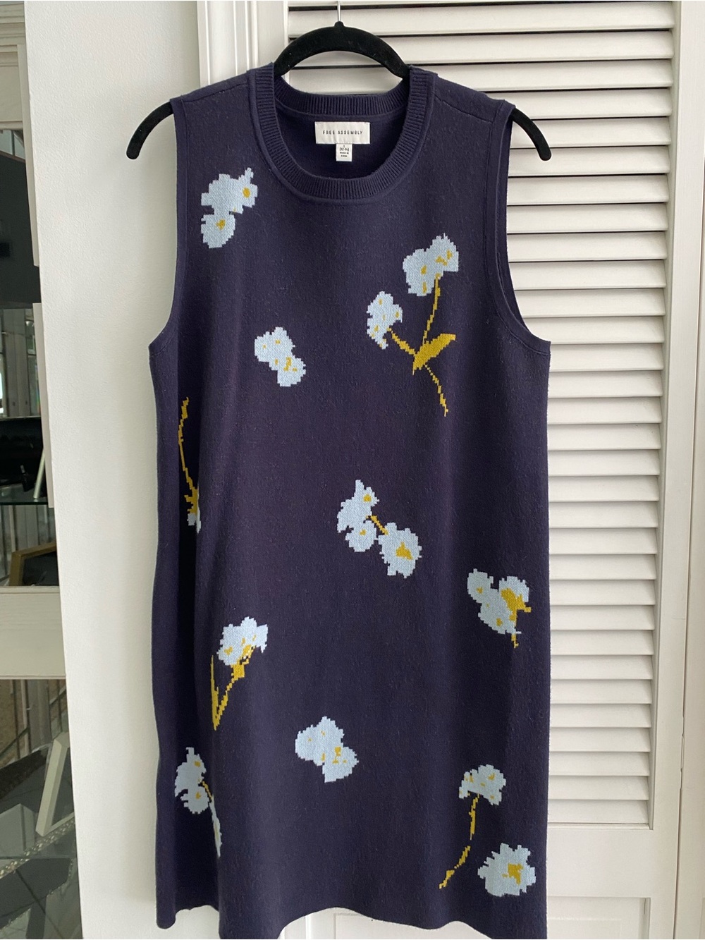 Free Assembly Floral Knit Sleeveless Shift Dress - Navy with Light Blue Flowers